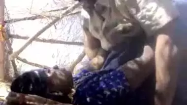 Pakistani Village Couple - Movies.