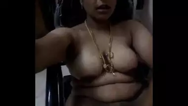 bhabhi naked in chair