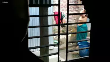 Next Door Kanpuri Wife MMS – Movies