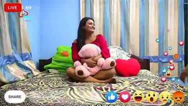 Hindi teacher ne virgin girl student se kamasutra sex kia