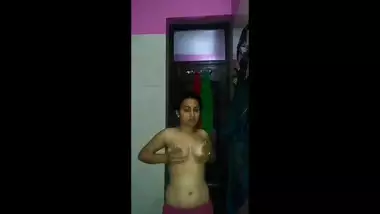 desi girl changing dress mms