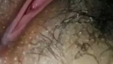 Bangla indian muslim slut fingering vagina