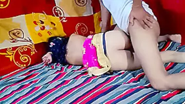 A Young Indian Housewife Has Sex With Her Brother In Law - Bhabhi Devar Cumshot On Tits