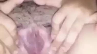 Young girl pussy licking and fingering by lover