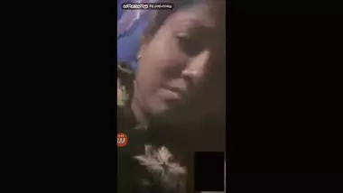 Married Bhabi Showing On videoCall