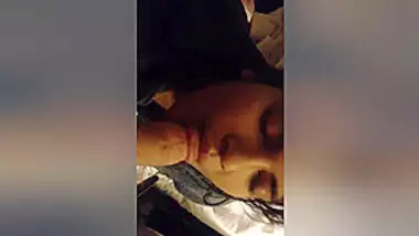 Exclusive- Sexy Look Nri Girl Blowjob