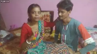 South Indian girl friend in Saree having fun with boyfriend