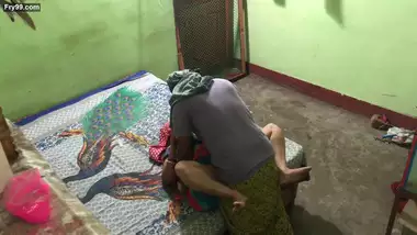 Sahu bhabhi ko Pados ke dewar ne jor jor se pela