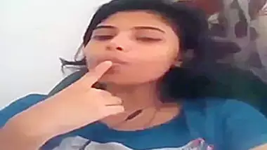 Desi Girl Showing Big Boobs In Video Call