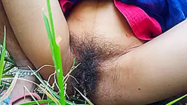 Village Outdoor Sex In Khet Natural Big Boobs Show In Hindi