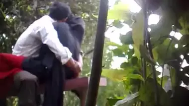 mumbai couple fucking in public park