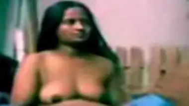 Sexy video of Gujarati Saali in salwar suit fucks Jija Ji at home