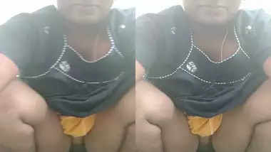 South indian wife showing her pissing pussy to hubby