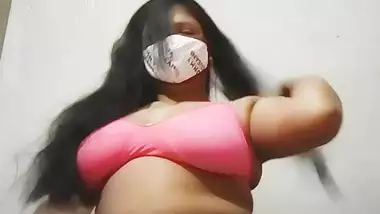 Desi Bhabi has hot imo sex