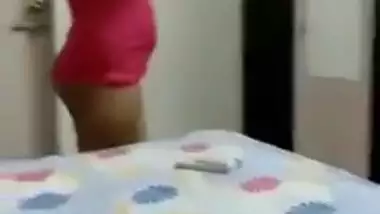 Desi Wife Ass Captured