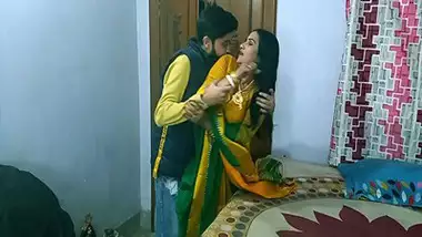 The pervert guy seduces his bhabhi and spoils her