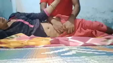 Desi teenage indian bhabhi ke sath romance, village sex Boobs press 2023