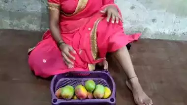 Plump Street Fruit vendor sex with costumer