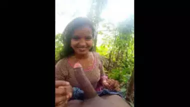 Cute Indian Lover Romance and Give Handjob Part 2