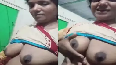 Village bhabhi boobs show teasing secret lover