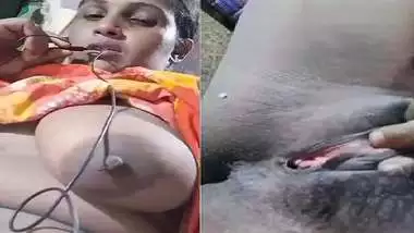 Dirty talking bhabhi showing big boobs and pussy