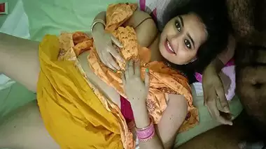 Stepbrother fucks his married stepsister in desi sex