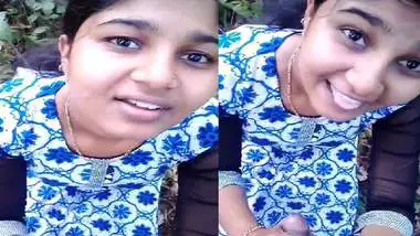 Mallu girlfriend outdoor sex after viral handjob