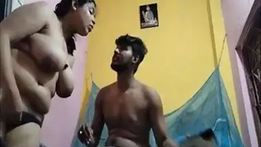 Horny guy fucks his chubby GF in a Bangla sex video