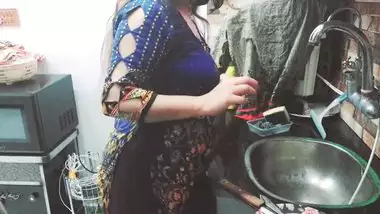 Punjabi Village Maid Fucked in Kitchen By Her...